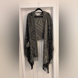 LOVE STICH WOOL HOODED WRAP.  Black and Gray Patterned Scarf/wrap. O:/S
